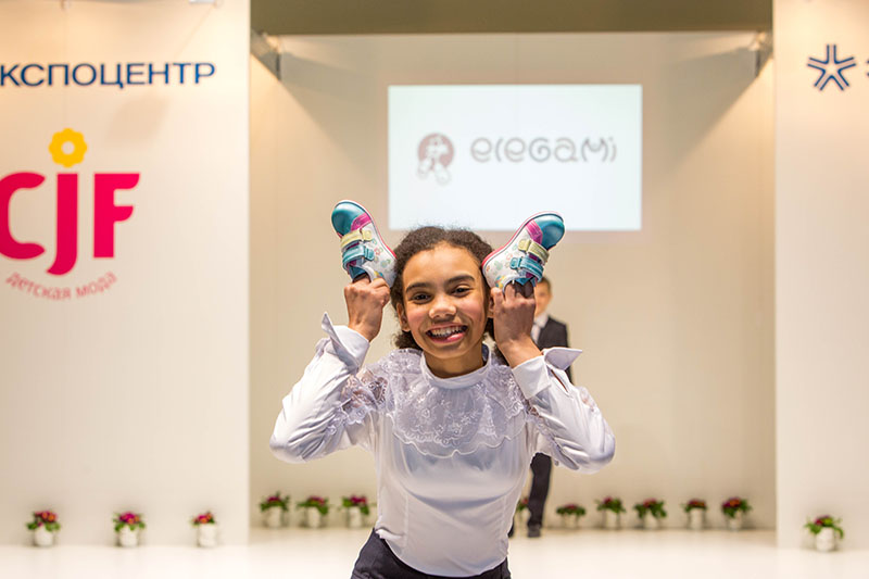 Elegami подарила легкость и радость моделям и всем зрителям