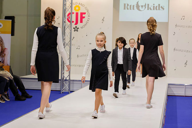 Классика и современность на «Детском подиуме» выставки «CJF – Детская мода»